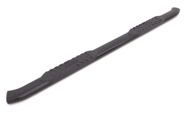 Lund 15-17 Chevy Colorado Crew Cab 5In. Oval Curved Steel Nerf Bars - Black 1