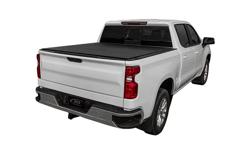 Lomax Folding Hard Tonneau Cover – Model B3020039 1