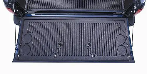Trailfx Tg33X Tailgate Lip Protector – Direct-Fit, Black Hdpe Material 1